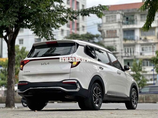 Siêu Lướt Kia Carens 1.5 Luxury 2024 Trắng 11000Km