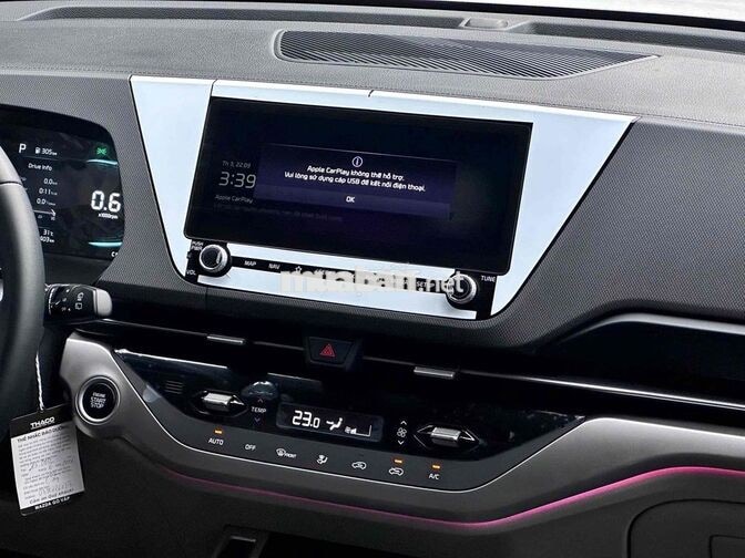 Siêu Lướt Kia Carens 1.5 Luxury 2024 Trắng 11000Km