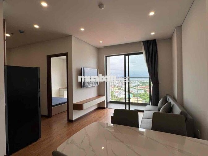Cho thuê căn hộ 2PN, view biển - đầy đủ nội thất
