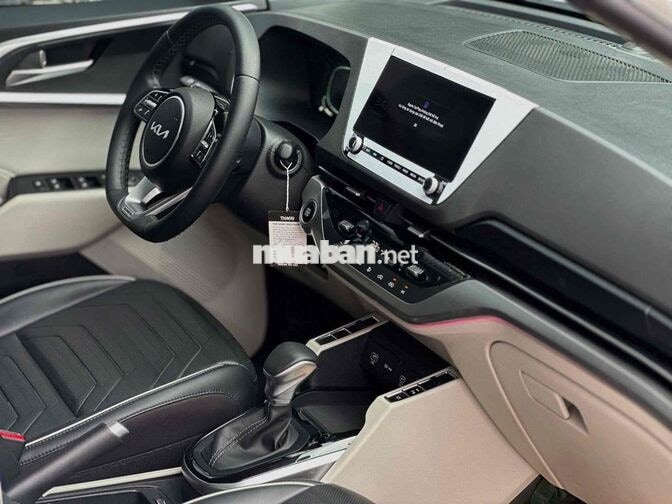 Siêu Lướt Kia Carens 1.5 Luxury 2024 Trắng 11000Km