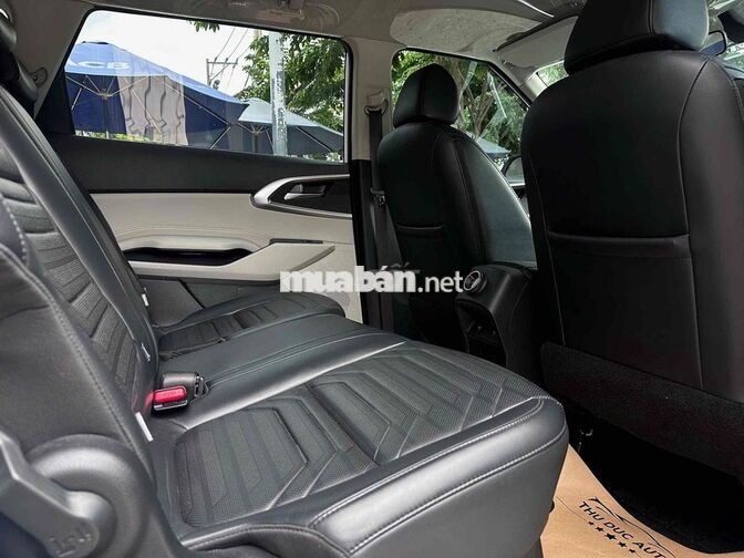 Siêu Lướt Kia Carens 1.5 Luxury 2024 Trắng 11000Km