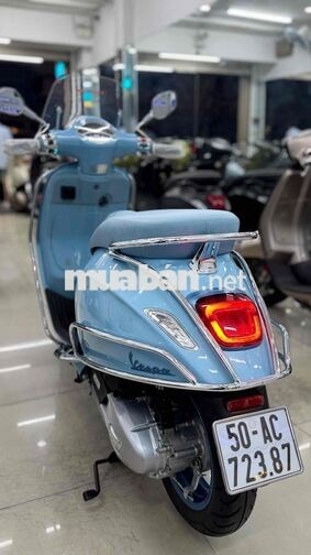 Piaggio Vespa Xanh 300km ( bản KN 80năm )