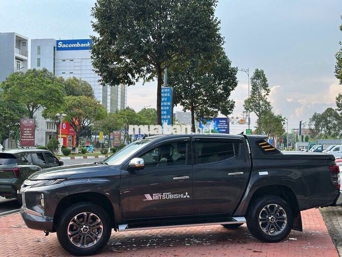 Mitsubishi Triton GLS 2019 Xám 70.000 Km