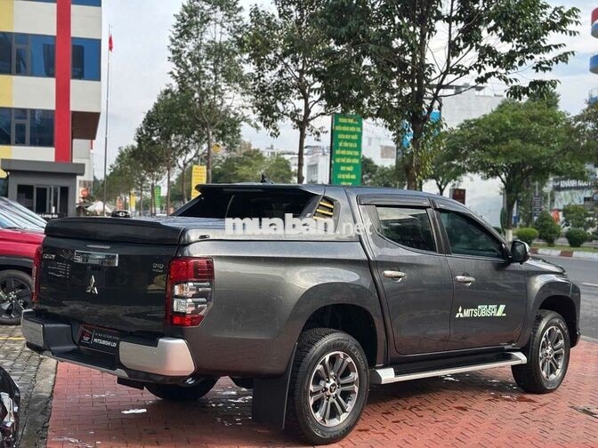 Mitsubishi Triton GLS 2019 Xám 70.000 Km