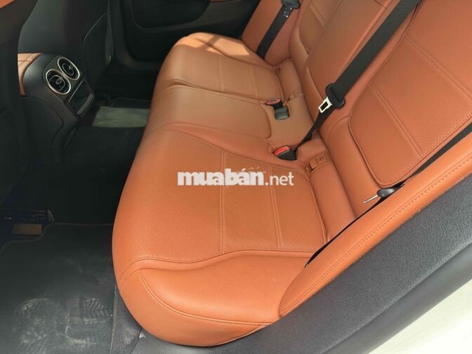 Mercedes-Benz C200 Avantgarde 2022 Trắng