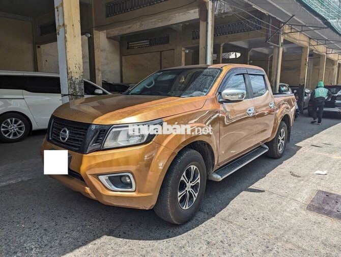 Nissan Navara EL 2.5 AT 2016 Nâu Nhập khẩu