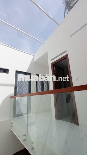 Cho thuê nhà mới Phạm Văn Chí, 4 tầng 4pn3wc, chỉ 12tr/tháng