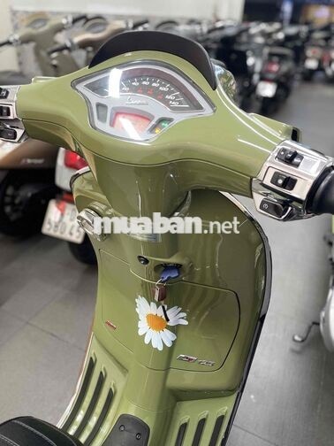 Piaggio Vespa 2024 Xanh