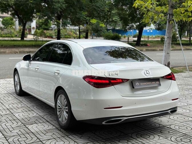 Mercedes-Benz C200 Avantgarde 2022 Trắng