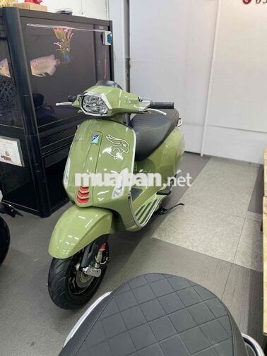 Piaggio Vespa 2024 Xanh