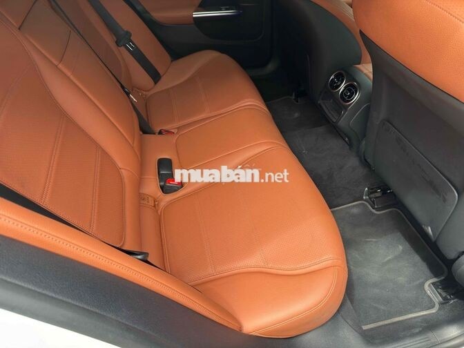 Mercedes-Benz C200 Avantgarde 2022 Trắng