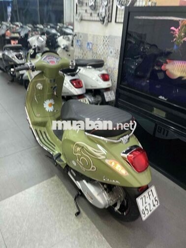 Piaggio Vespa 2024 Xanh
