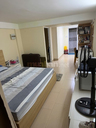 Anh bán căn hộ trệt Cc 43 Hồ Văn Huê, tầng trệt dễ di chuyển và Kd