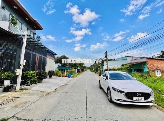 388m2(9,5x41) 100 thổ mt đường 421 giá 470tr-ngân hàng hỗ trợ cho vay