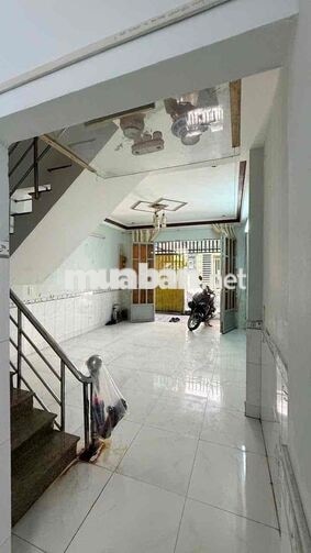 Cho thuê nhà sát Quận 7 hẻm 1716 Huỳnh Tấn Phát