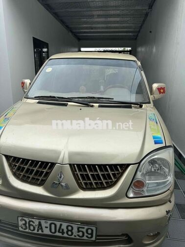 xe 7 chỗ jolie 2004