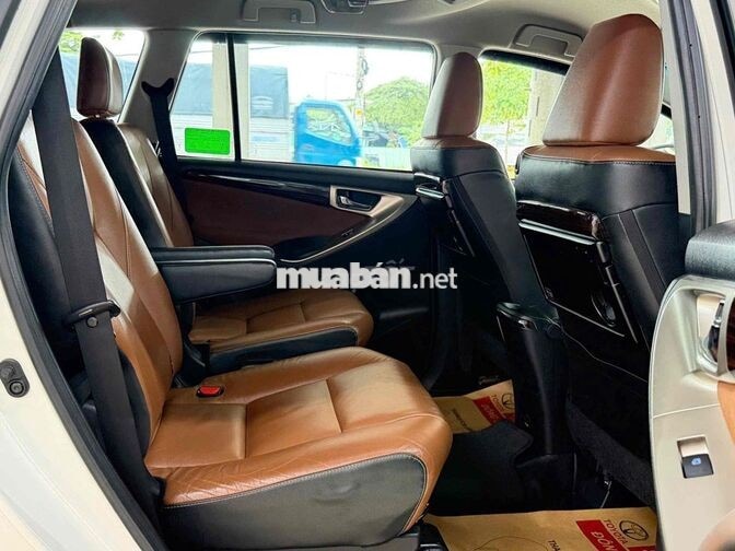 Innova 2.0V 2018 - 70.000Km - Giá còn giảm
