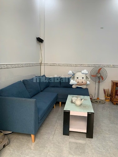 bán nhà cách Huỳnh tấn phát 100m