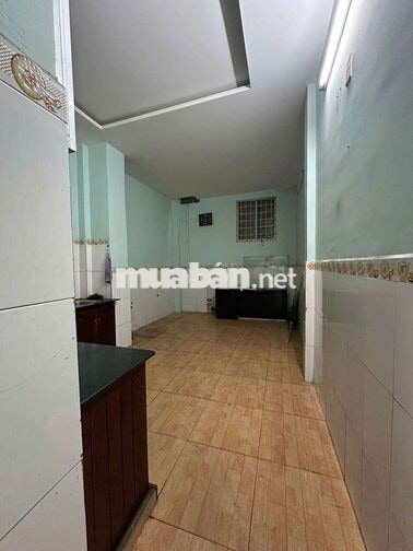 cho thuê nguyên căn mặt tiền Tiểu La