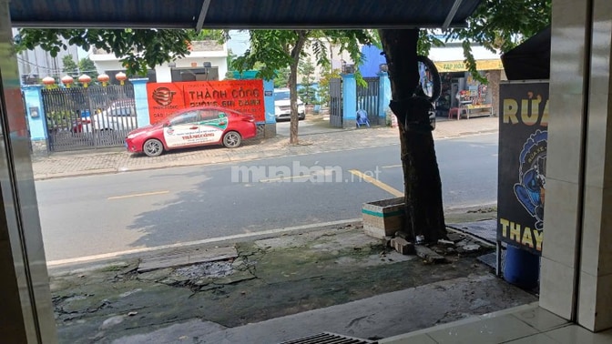 Thuê nhà mặt tiền đường Nguyễn Văn Tạo ,Ấp Long Đức , Tp Hồ Chí Minh