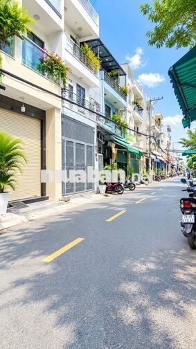 Siêu phẩm phân khúc 5 tỷ- Mặt tiền đường 9m- nhà mới 60m²- AEON MALL