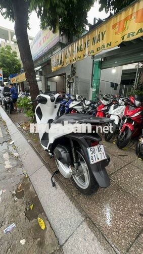 Honda SH 125 2018 Trắng Đã sử dụng