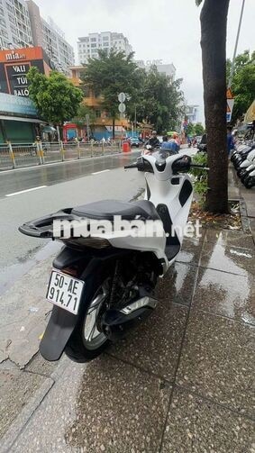 Honda SH 125 2018 Trắng Đã sử dụng