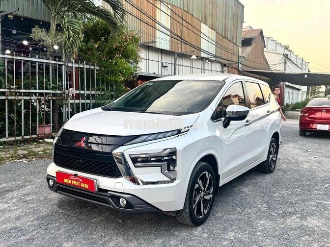 Mitsubishi Xpander Premium 2023 Trắng