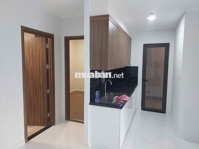 Ngộp Banks 2Pn 1ty955 sổ sẵn nhà mới tại Opal Skyline Thuận An