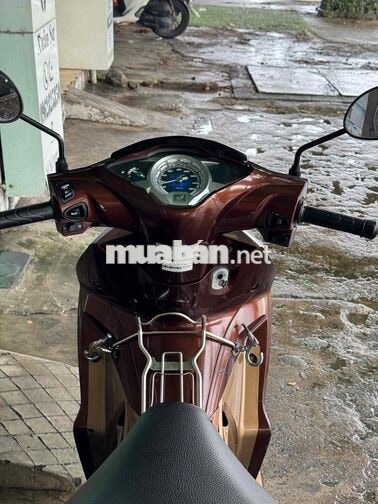 Honda Future Neo Fi 125 Nâu
