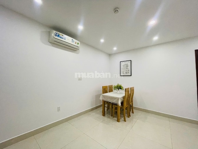 Căn hộ dịch vụ tại 114B Bạch Đằng, P2, Tân Bình; 50m2; nội thất đẹp
