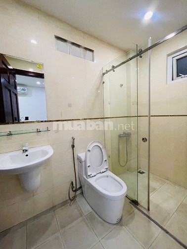 Căn hộ dịch vụ tại 114B Bạch Đằng, P2, Tân Bình; 50m2; nội thất đẹp