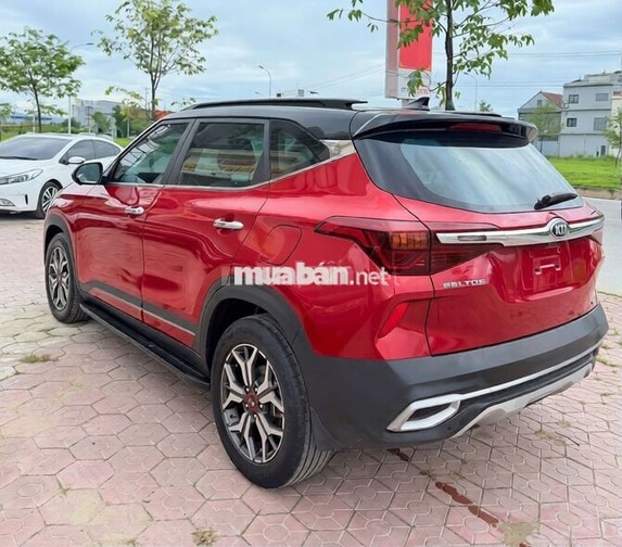 Kia Seltos Luxury Đỏ 5 chỗ