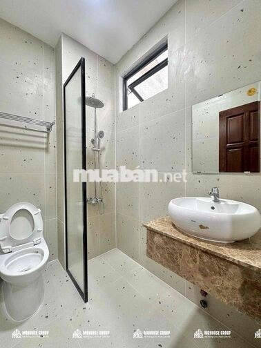 Hình Thật Giá Thật Studio Full Nội Thất Sát Bắc Hải Q10 Mới 100%
