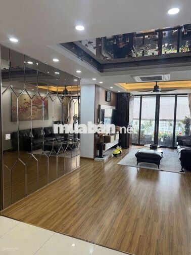 Căn góc 130m² Đông Nam - Nam cửa chính Tây Bắc