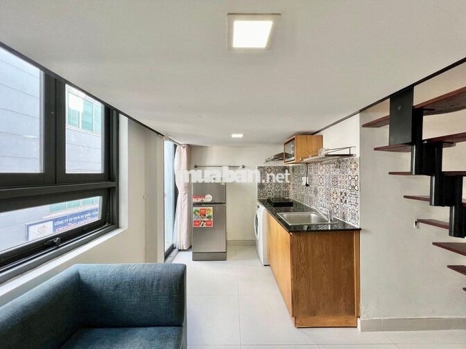 Duplex 30m2 full nội thất gần ngã 4 hàng xanh, đh gtvt