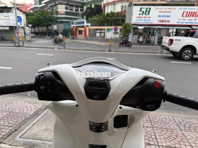 Honda SH350i 2022 Trắng 1000km