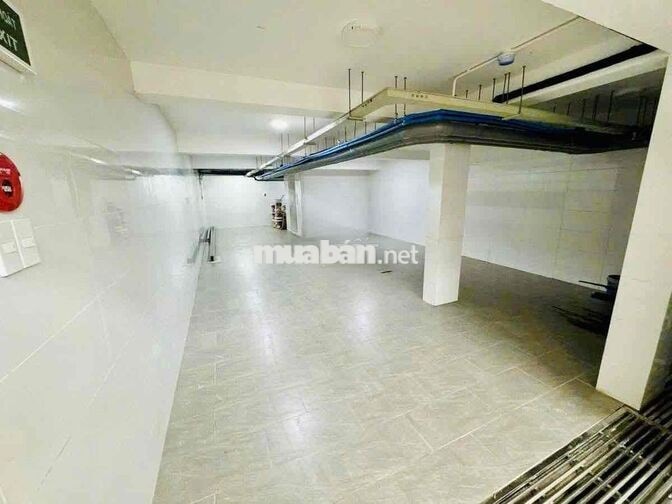 SIÊU PHẨM NHÀ SÂN BAY- 5 TẦNG 86F Phổ Quang, P.2, Tân Bình – GIÁ CHỈ 3