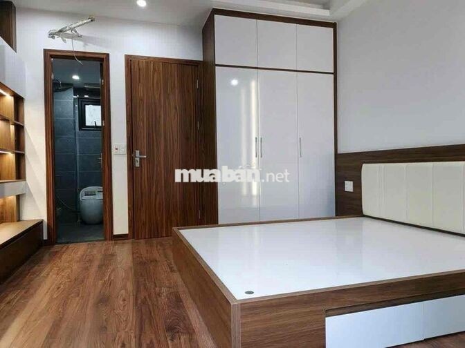 Cho thuê nhà nguyên căn phố Vân Đồn 3 phòng ngủ full nội thất giá 8 tr