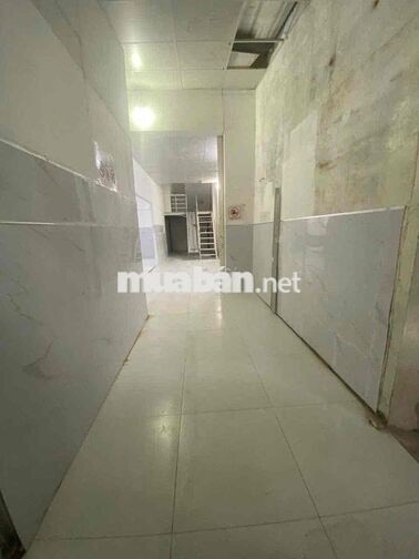NHÀ KHO XƯỞNG CHÍNH CHỦ —CÓ 3PH—8 x 18 1 lửng
