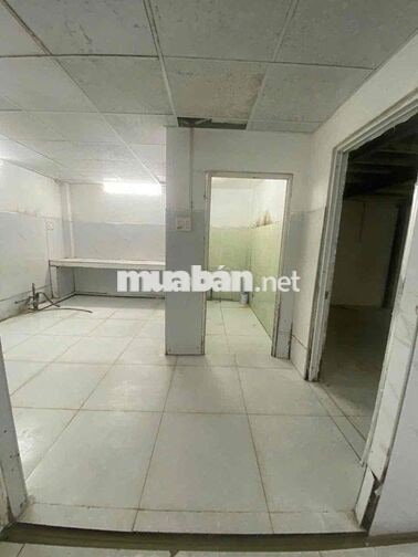 NHÀ KHO XƯỞNG CHÍNH CHỦ —CÓ 3PH—8 x 18 1 lửng