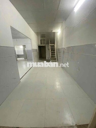 NHÀ KHO XƯỞNG CHÍNH CHỦ —CÓ 3PH—8 x 18 1 lửng