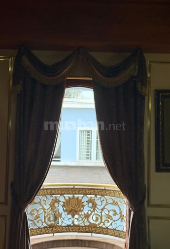 Bán nhà mới XD gần sbay TSN - HCM