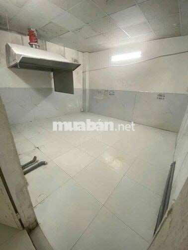 NHÀ KHO XƯỞNG CHÍNH CHỦ —CÓ 3PH—8 x 18 1 lửng