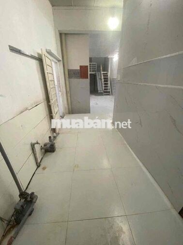 NHÀ KHO XƯỞNG CHÍNH CHỦ —CÓ 3PH—8 x 18 1 lửng