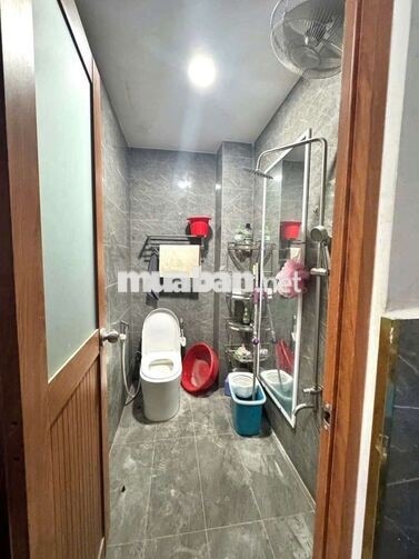 Nhà đường số 8 [4x16, 1 lầu, 2pn, 2toilet] 10tr/tháng