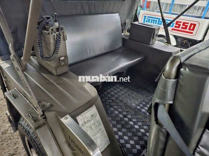Jeep M151 A2 Xanh rêu Số sàn