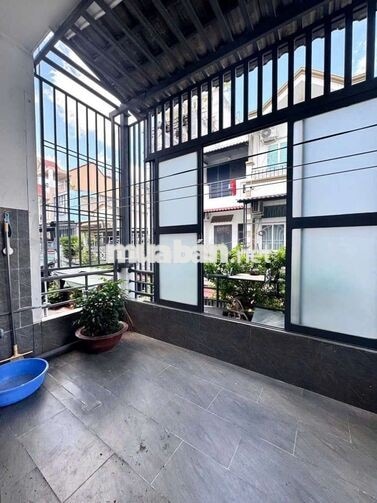 Nhà đường số 8 [4x16, 1 lầu, 2pn, 2toilet] 10tr/tháng