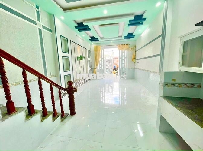 Cho thuê nhà 2 phòng ngủ hẻm Hồ Bún Xáng