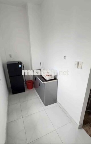 Cho thuê chdv 25m mt đường Nguyễn Phúc Nguyên, Q3 ( full nt ) có tm